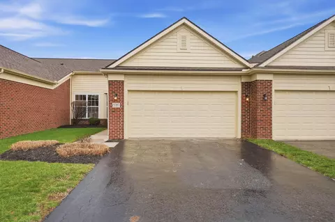 5787 Burke Cir, New Albany, OH 43054