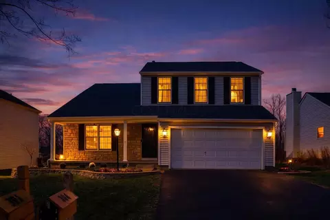 395 Grinnell St, Pickerington, OH 43147