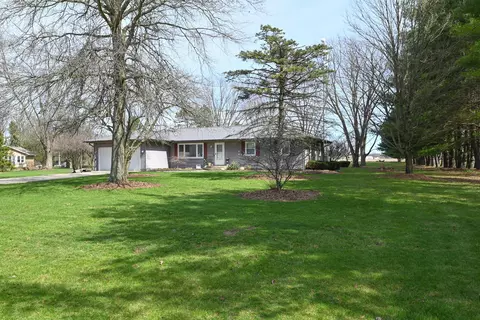 3172 E River Rd, Marion, OH 43302
