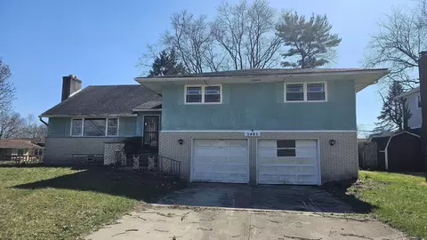 5495 Bradbury Ln, Columbus, OH 43232