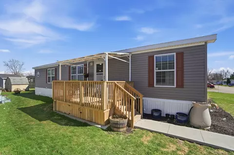 5115 Olive Branch Rd, Plain City, OH 43064