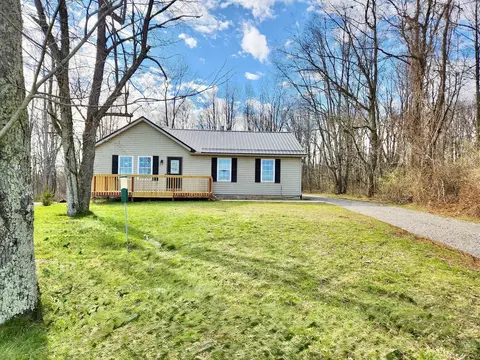 14853 King Rd, Howard, OH 43028