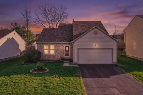 2690 Fernwood Ave, Lancaster, OH 43130