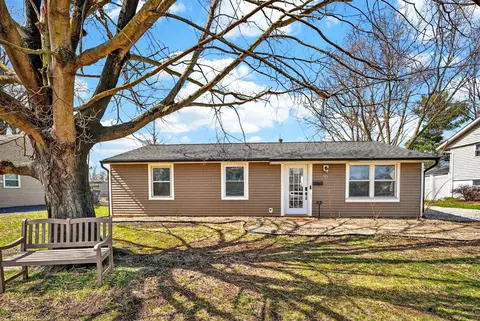 371 Banbury Dr, Columbus, OH 43230