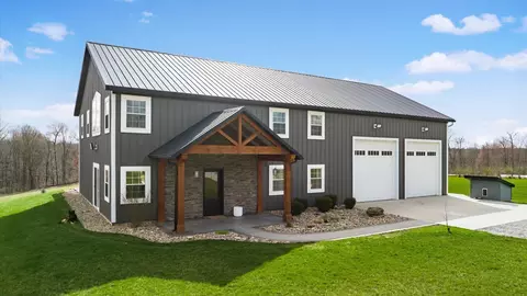 Exterior - 2910 Slack Rd, Mount Perry, OH 43760 photo 5 of 10
