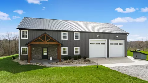 Exterior - 2910 Slack Rd, Mount Perry, OH 43760 photo 4 of 10
