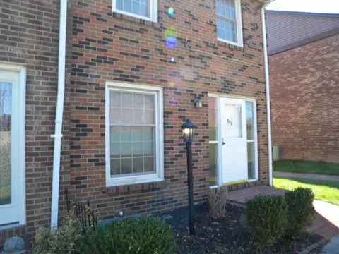 501 Clairbrook Ave #JG8, Columbus, OH 43228