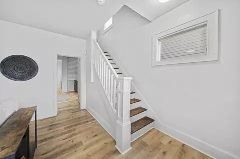 Entry Way - 796 E 4th Ave, Columbus, OH 43201 photo 5 of 5