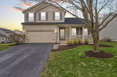 7482 Bunker Ridge Ct, Blacklick, OH 43004
