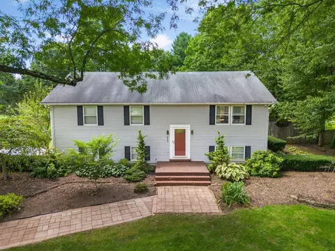 2453 Reyn New Albany Rd, Blacklick, OH 43004