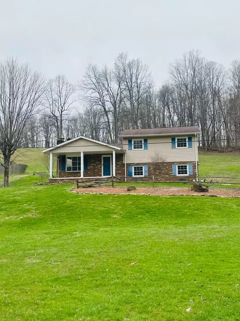 36265 Geiger Rd, Logan, OH 43138