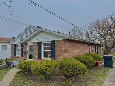 326 Elizabeth St, Willard, OH 44890 photo 2
