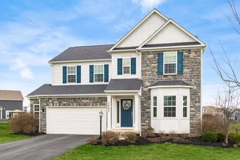 3867 Crowberry Ct, Powell, OH 43065