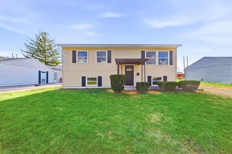 27 Stump Ln, London, OH 43140