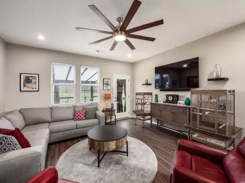 523 Rochdale Run, Delaware, OH 43015