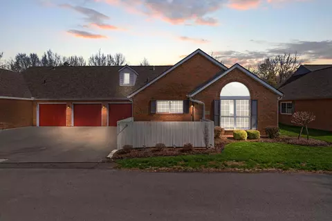 5732 Black Walnut Dr, Columbus, OH 43230
