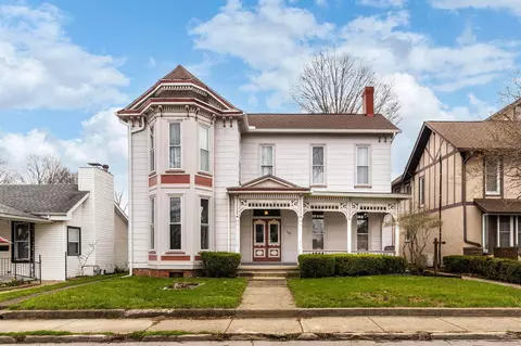 208 N Scioto St, Circleville, OH 43113