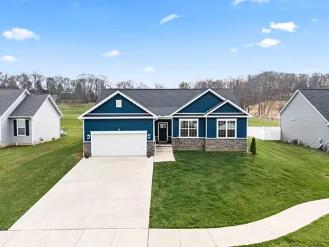 1908 Branch Pl, Lancaster, OH 43130