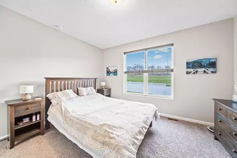 Bedroom - 1908 Branch Pl, Lancaster, OH 43130 photo 1 of 7