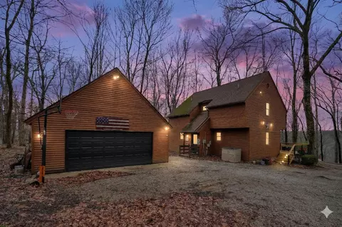 592 Catawba Ct, Sugar Grove, OH 43155