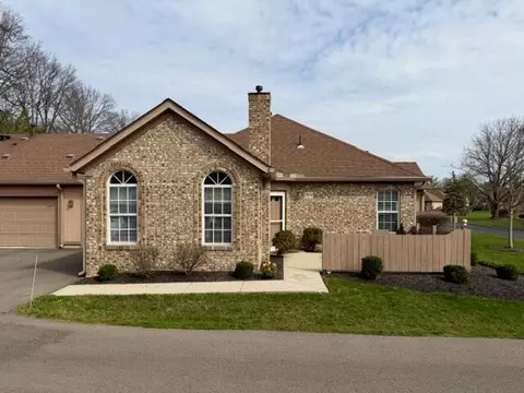 2506 Timberside Dr, Columbus, OH 43235