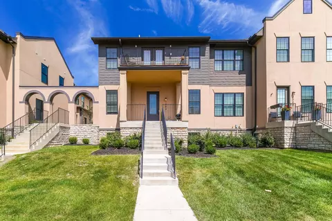 1084 Bryden Rd #9, Columbus, OH 43205