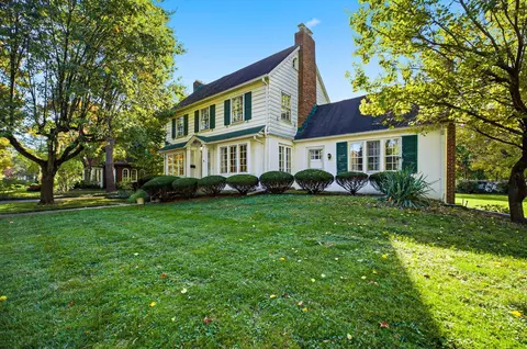 Exterior - 2425 Bryden Rd, Columbus, OH 43209 photo 4 of 12
