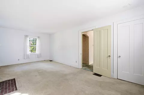 Bedroom - 2425 Bryden Rd, Columbus, OH 43209 photo 4 of 16