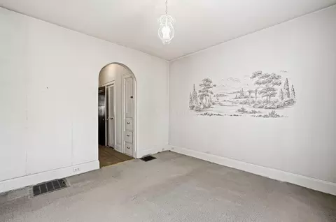 Bedroom - 2425 Bryden Rd, Columbus, OH 43209 photo 2 of 16