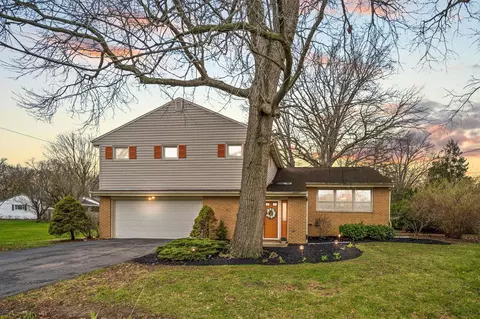 1194 Arbor Ln, Marion, OH 43302
