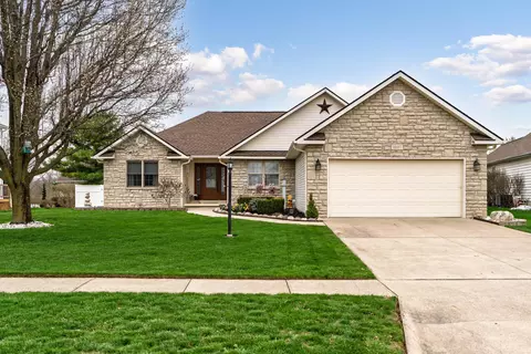 1007 Ridge Dr, Circleville, OH 43113