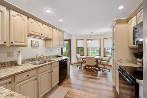 Kitchen - 1007 Ridge Dr, Circleville, OH 43113 photo 5 of 5