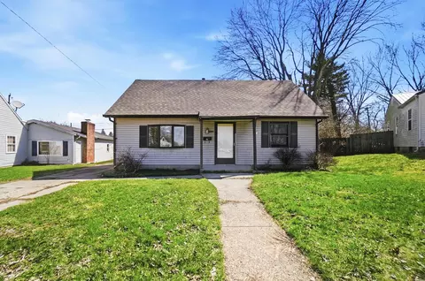 1835 S Sweetbriar Ln, Springfield, OH 45505