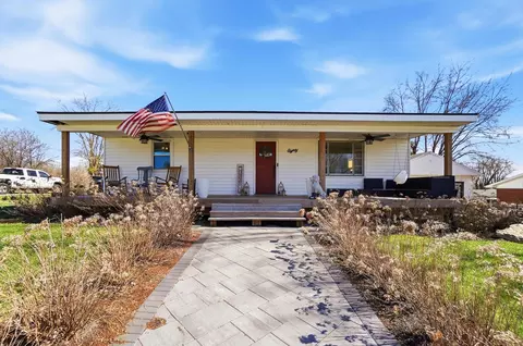 80 Carlisle Ave, Springfield, OH 45504