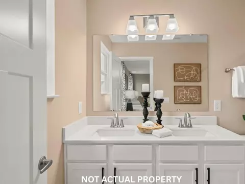 Bath - 3261 Calveylee Ln, Columbus, OH 43232 photo 4 of 4