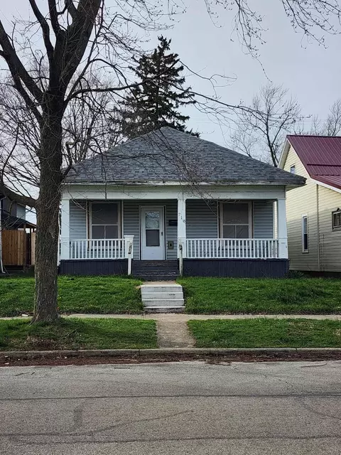 718 E Temple St, Washington Court House, OH 43160