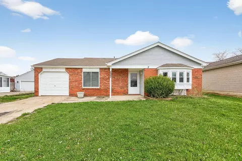 5882 Starcrest Dr, Galloway, OH 43119