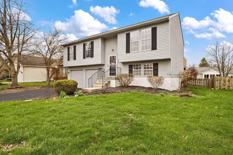 5708 Saucony Dr, Hilliard, OH 43026
