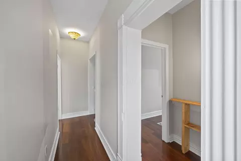 Entry Way - 74 E Dodridge St, Columbus, OH 43202 photo 3 of 6