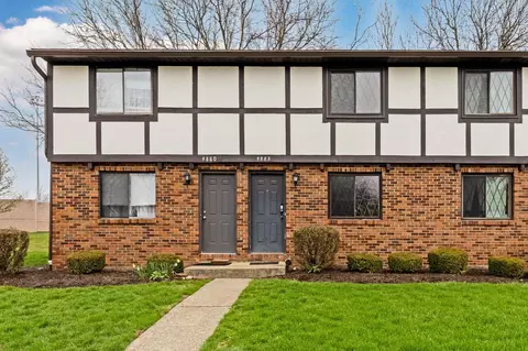 4882 Berryhill Ct, Columbus, OH 43230