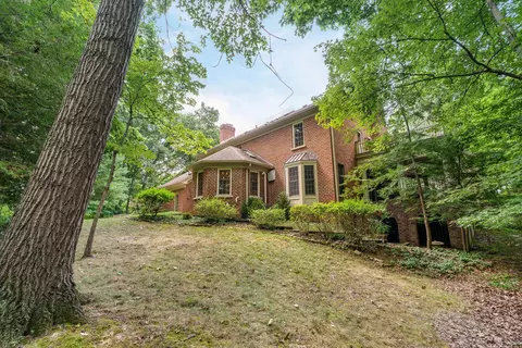 Exterior - 700 Eagle Rdg, Powell, OH 43065 photo 12 of 21