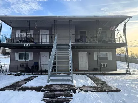 1265 Green Valley Dr, Heath, OH 43056
