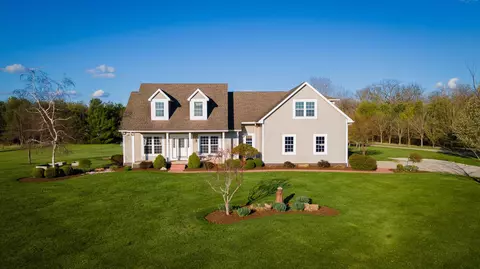 10304 Rosedale Milford Center Rd, Irwin, OH 43029