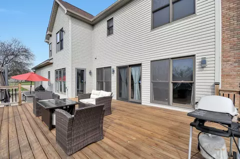 Exterior - 3570 Needham Rd, Mansfield, OH 44904 photo 5 of 10