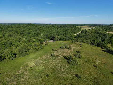 56 Roscoe Rd, Oak Hill, OH 45656