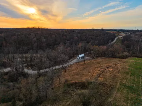 56 Roscoe Rd, Oak Hill, OH 45656