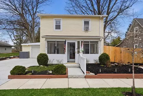 130 2nd St, Marysville, OH 43040