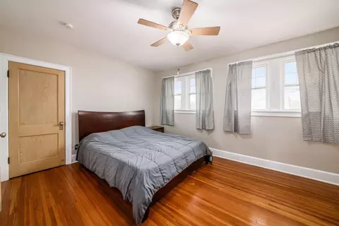 Bedroom - 415 E Weber Rd, Columbus, OH 43202 photo 1 of 5