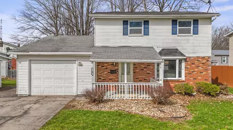 49 Hillcrest Dr, Willard, OH 44890