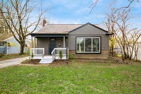 131 E Stanton Ave, Columbus, OH 43214